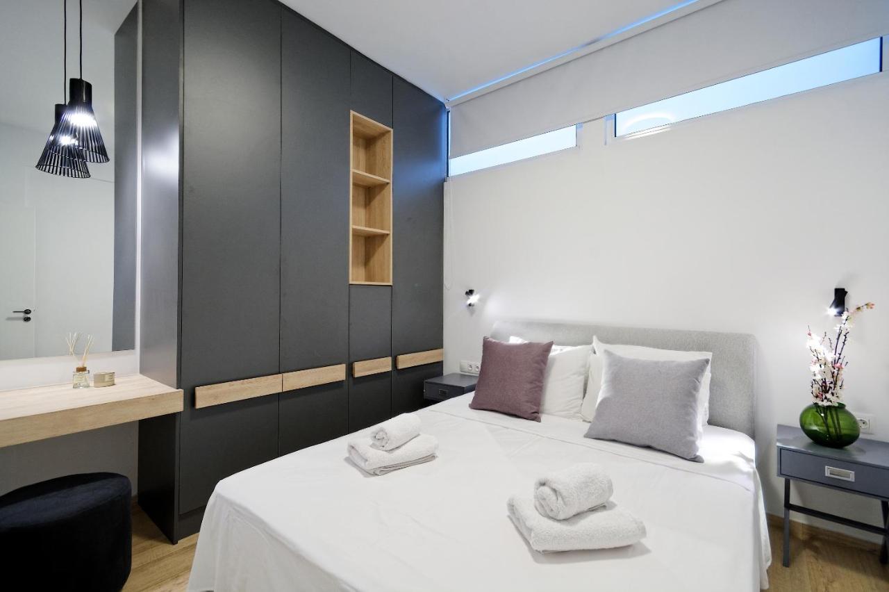 Elegant Big Apartment In Athens Center With Balcony Atenas Exterior foto