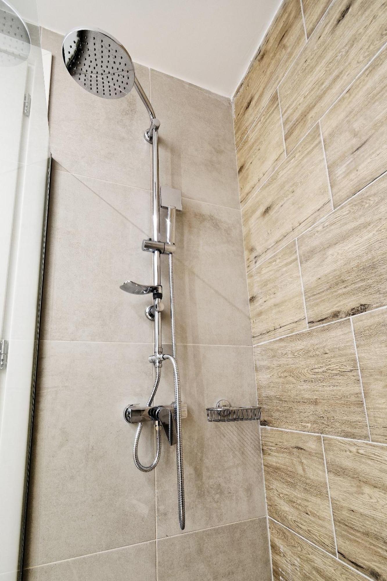 Elegant Big Apartment In Athens Center With Balcony Atenas Exterior foto